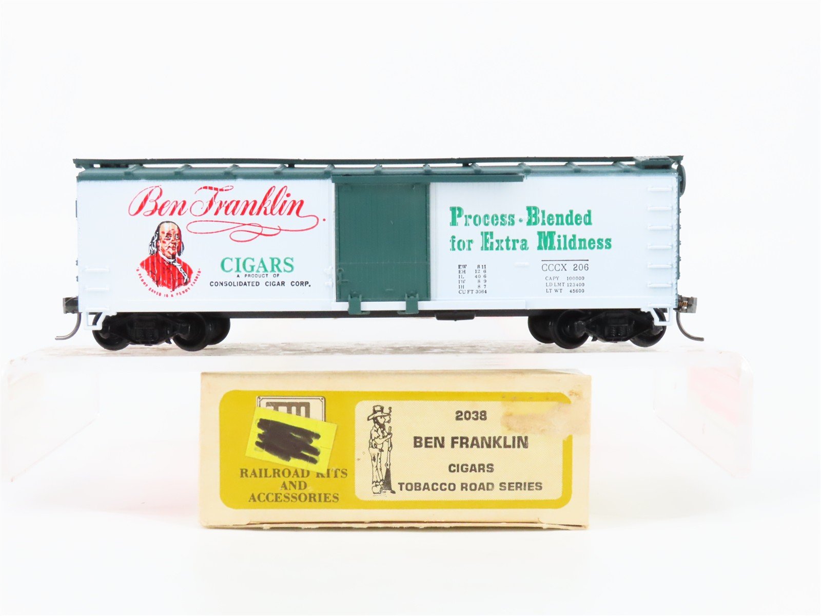 HO Scale Train-Miniature Tobacco Road 2038 CCCX Ben Franklin Cigars Box Car #206