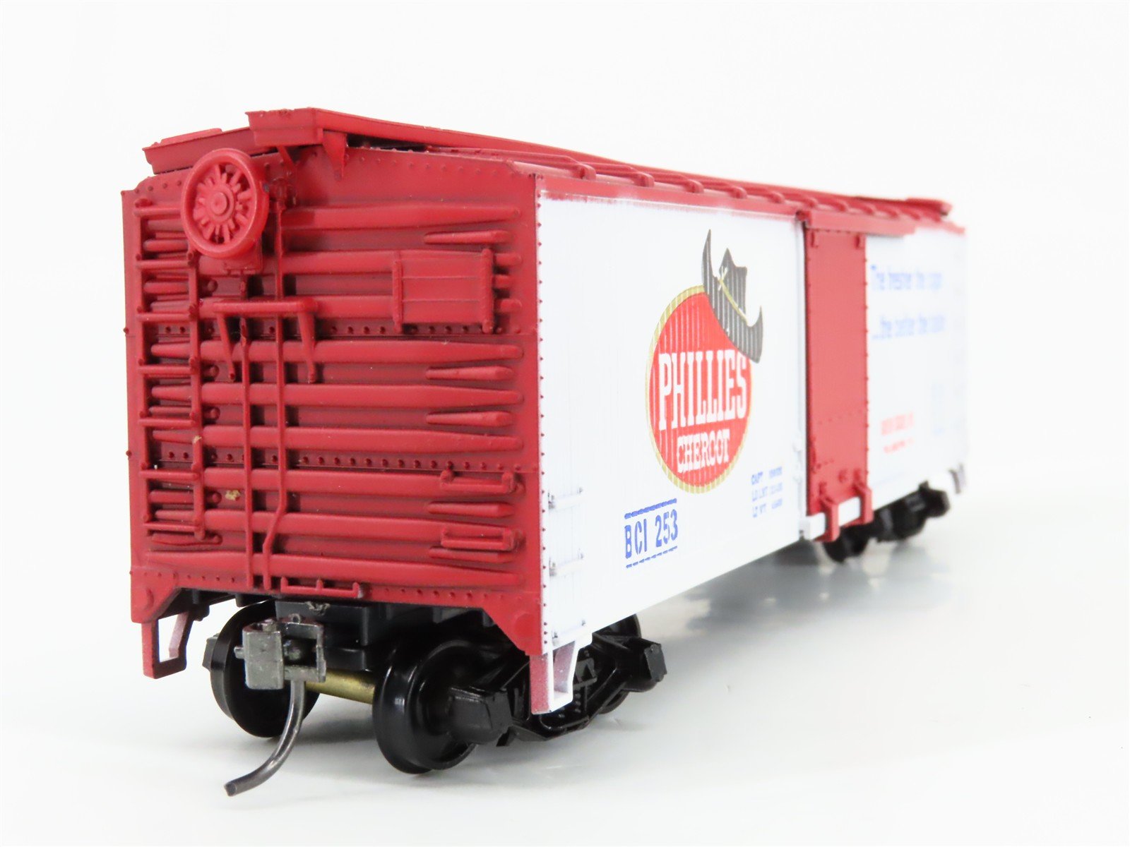 HO Train-Miniature Tobacco Road Series 2035 BCI Phillies Cigars 40' Box Car #253