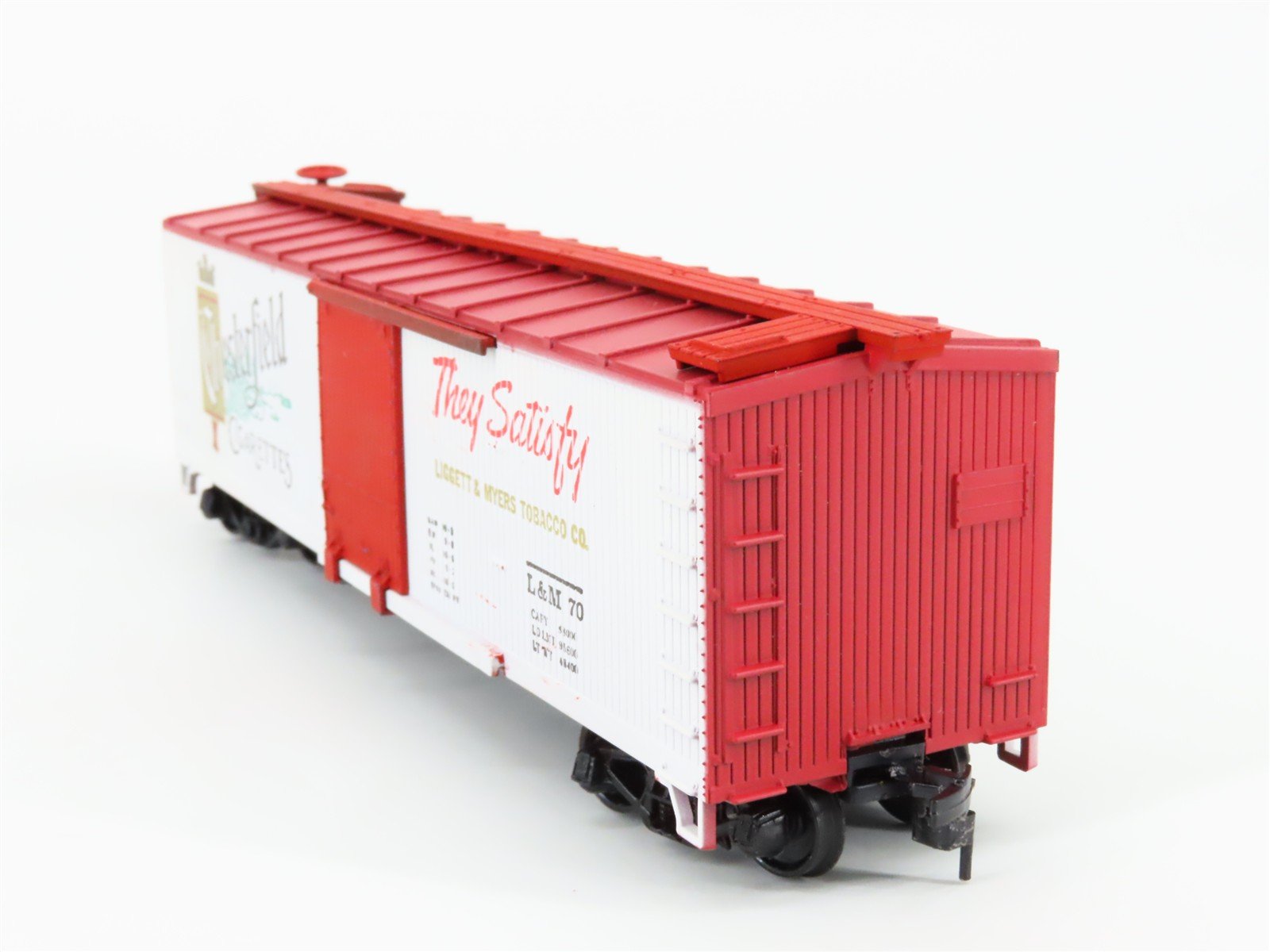 HO Scale Train-Miniature L&M Chesterfield Cigarettes Tobacco 40' Box Car #70
