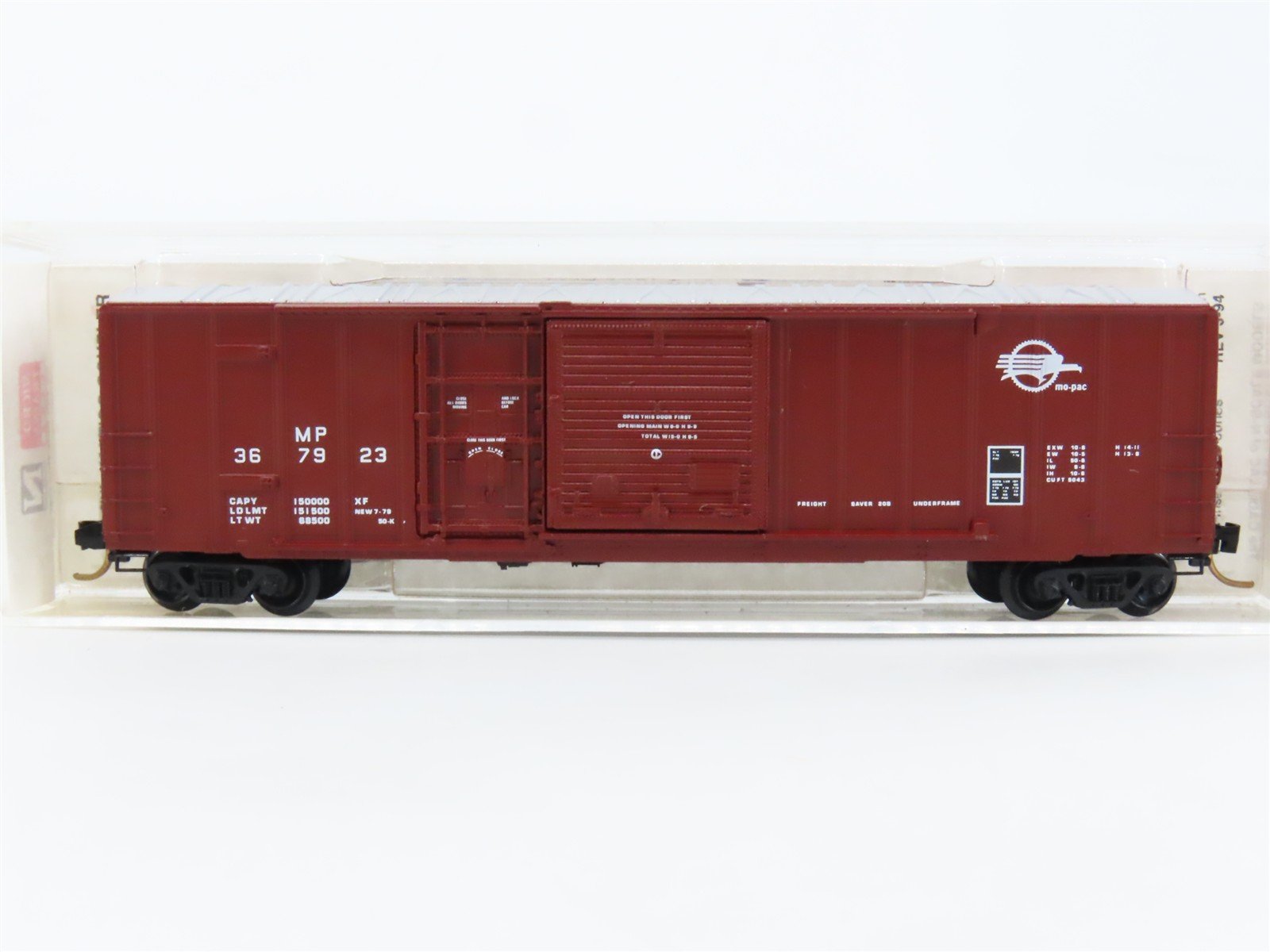 N Micro-Trains MTL 26040 MP Mo-Pac Missouri Pacific 50' Rib-Side Box Car #367923