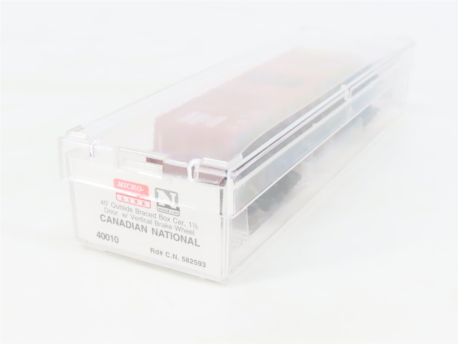 N Micro-Trains MTL 40010 CN Canadian National 40' Outside Braced Box Car #582593