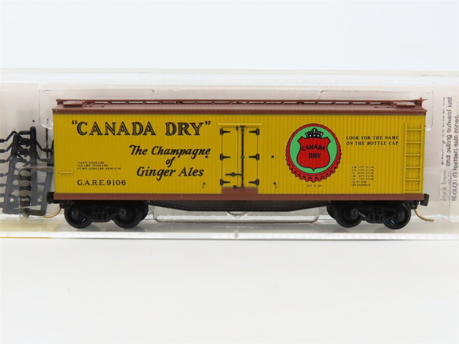 N Micro-Trains MTL 49190 GARE Canada Dry Ginger Ale 40' Wood Reefer #9106