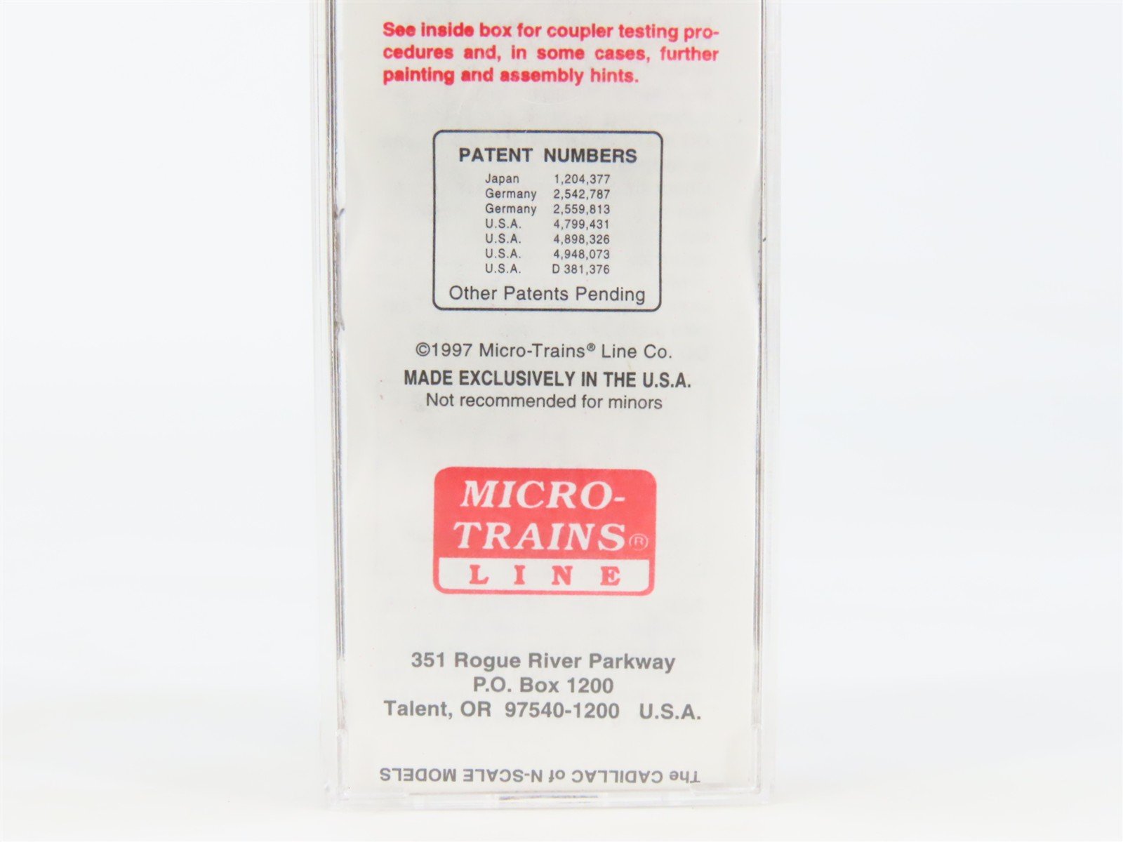 N Micro-Trains MTL 94100 ATSF Santa Fe 3-Bay CenterFlow Covered Hopper #313831