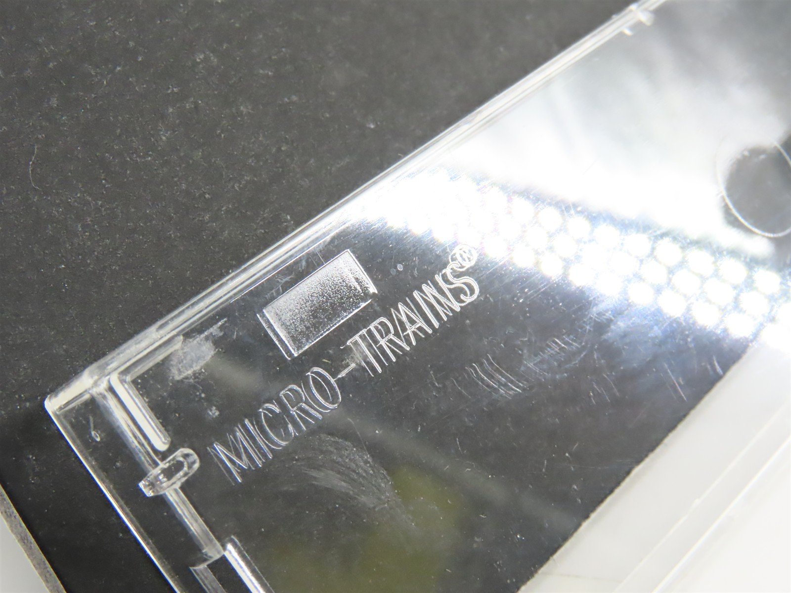 N Scale Micro-Trains MTL 93060 AGPX AG Processing 3-Bay Covered Hopper #96314