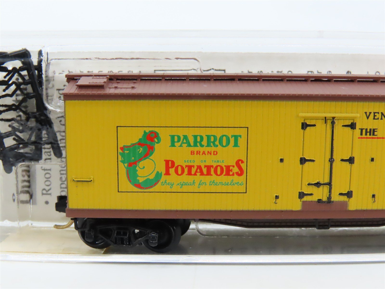 N Scale Micro-Trains MTL 49480 MACX Parrot Potatoes 40' Wood Reefer #3300
