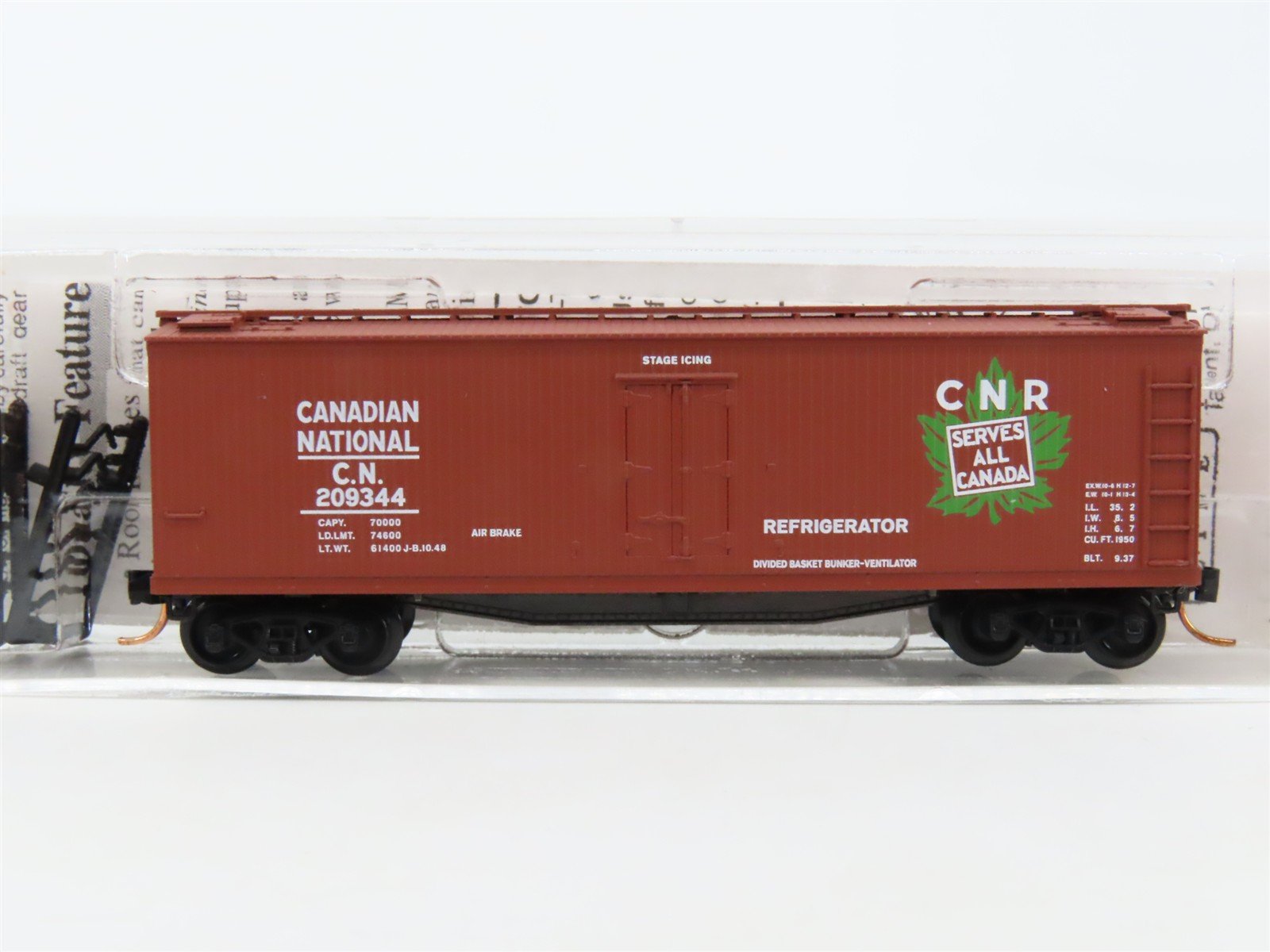 N Scale Micro-Trains MTL 47200 CN Canadian National 40' Wood Reefer #209344