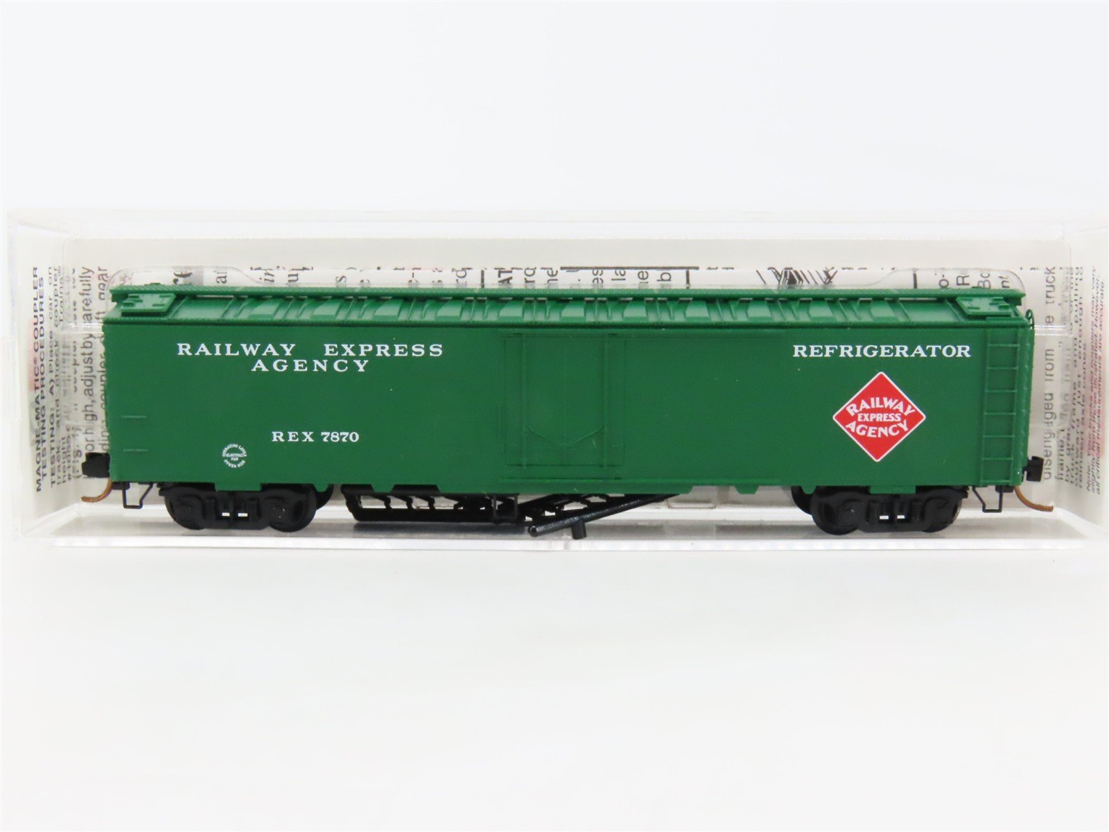 N Scale Micro-Trains MTL 52010 REX REA 52' Express Reefer #7870