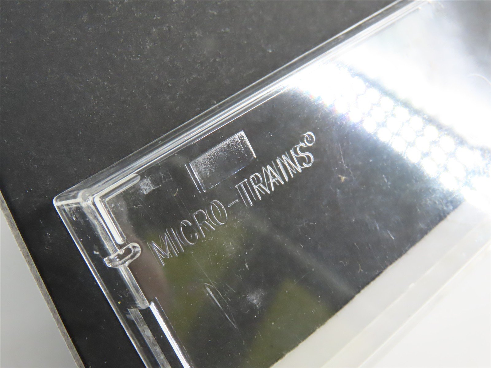 N Micro-Trains MTL 62040 RI Rock Island 50' Drop-End Composite Gondola #1197