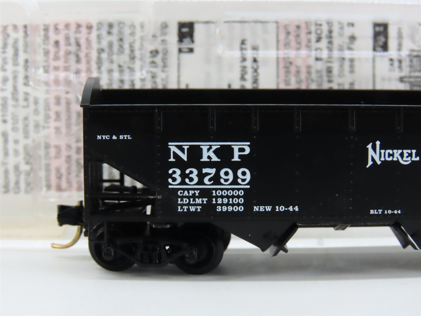 N Micro-Trains MTL 86020 NKP Nickel Plate Road 2-Bay Notch/Arch End Hopper 33799