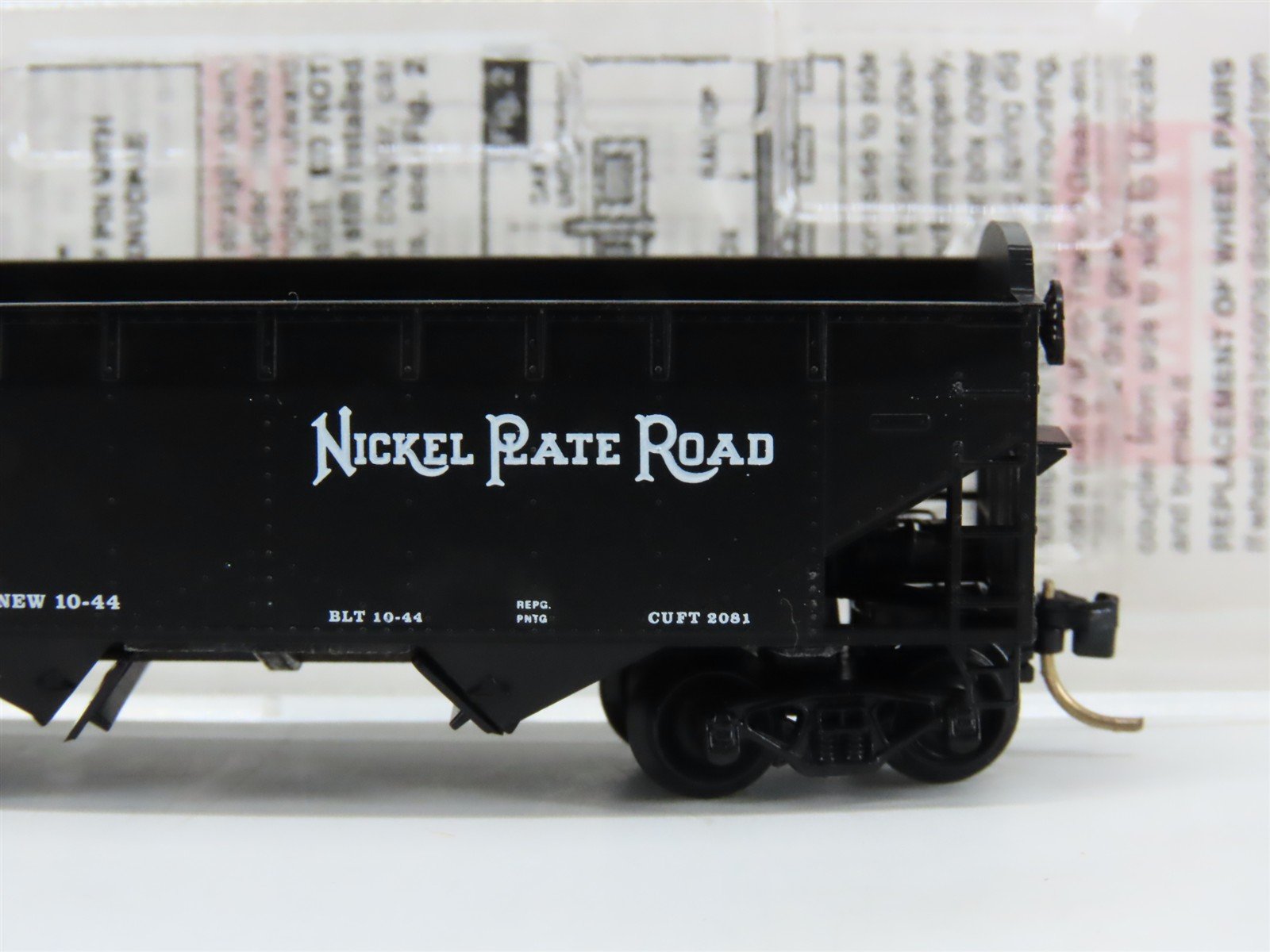 N Micro-Trains MTL 86020 NKP Nickel Plate Road 2-Bay Notch/Arch End Hopper 33799