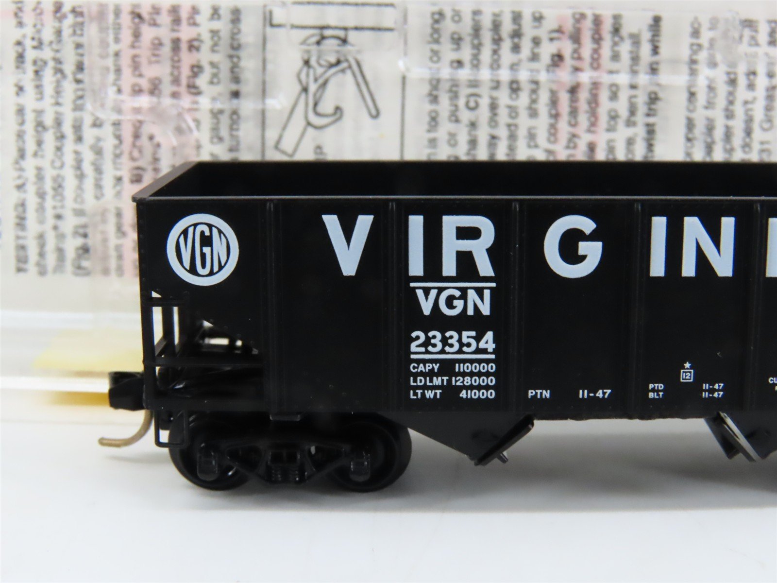 N Scale Micro-Trains MTL 56200 VGN Virginan 2-Bay Rib-Side Hopper #23354