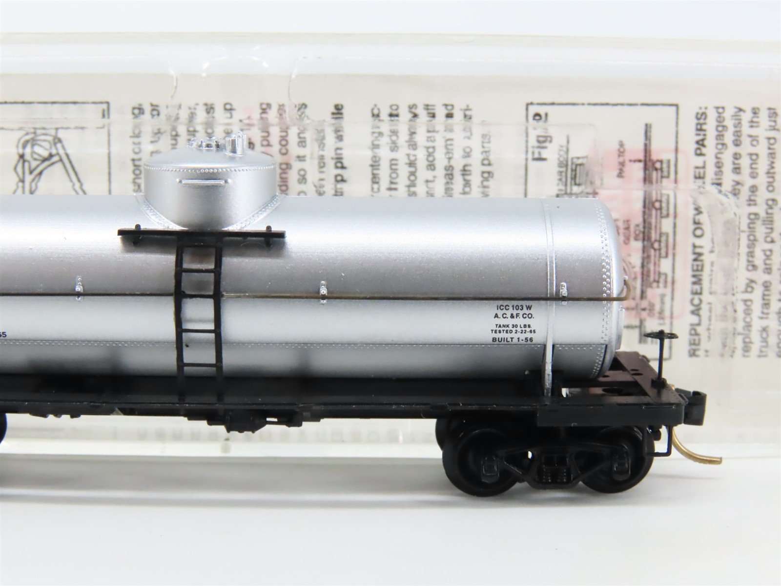 N Micro-Trains MTL 65400 CGW Chicago Great Western Single Dome Tank Car #290