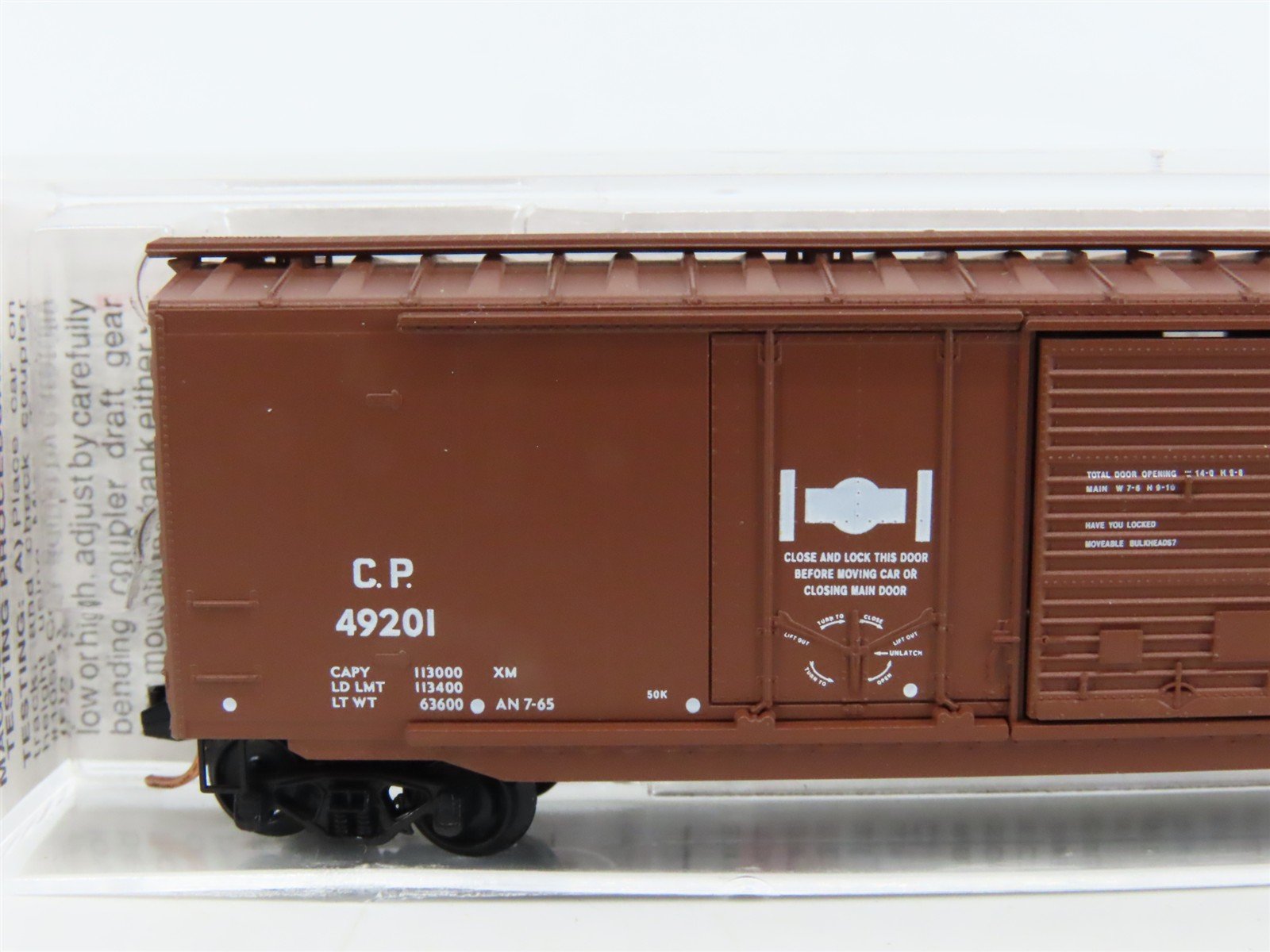 N Scale Micro-Trains MTL 33140 CP Canadian Pacific 50' Box Car #49201