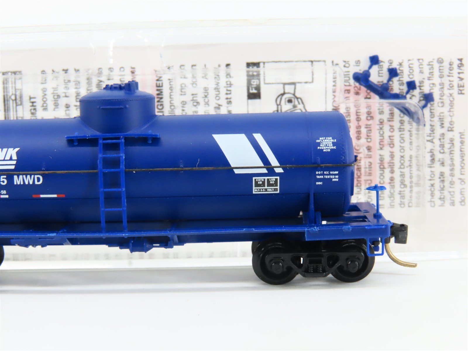 N Micro-Trains MTL 65390 MRL Montana Rail Link 39' Single Dome Tank Car #100015
