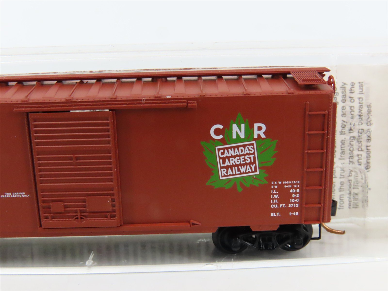 N Micro-Trains MTL 20206 CN Canadian National 40' Single Door Box Car #521992