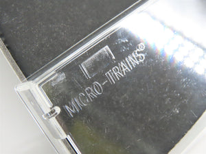 N Micro-Trains MTL 74040/2 CP Canadian Pacific 40' Plug Door Box Car #285602