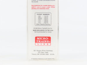 N Micro-Trains MTL 74040/2 CP Canadian Pacific 40' Plug Door Box Car #285602