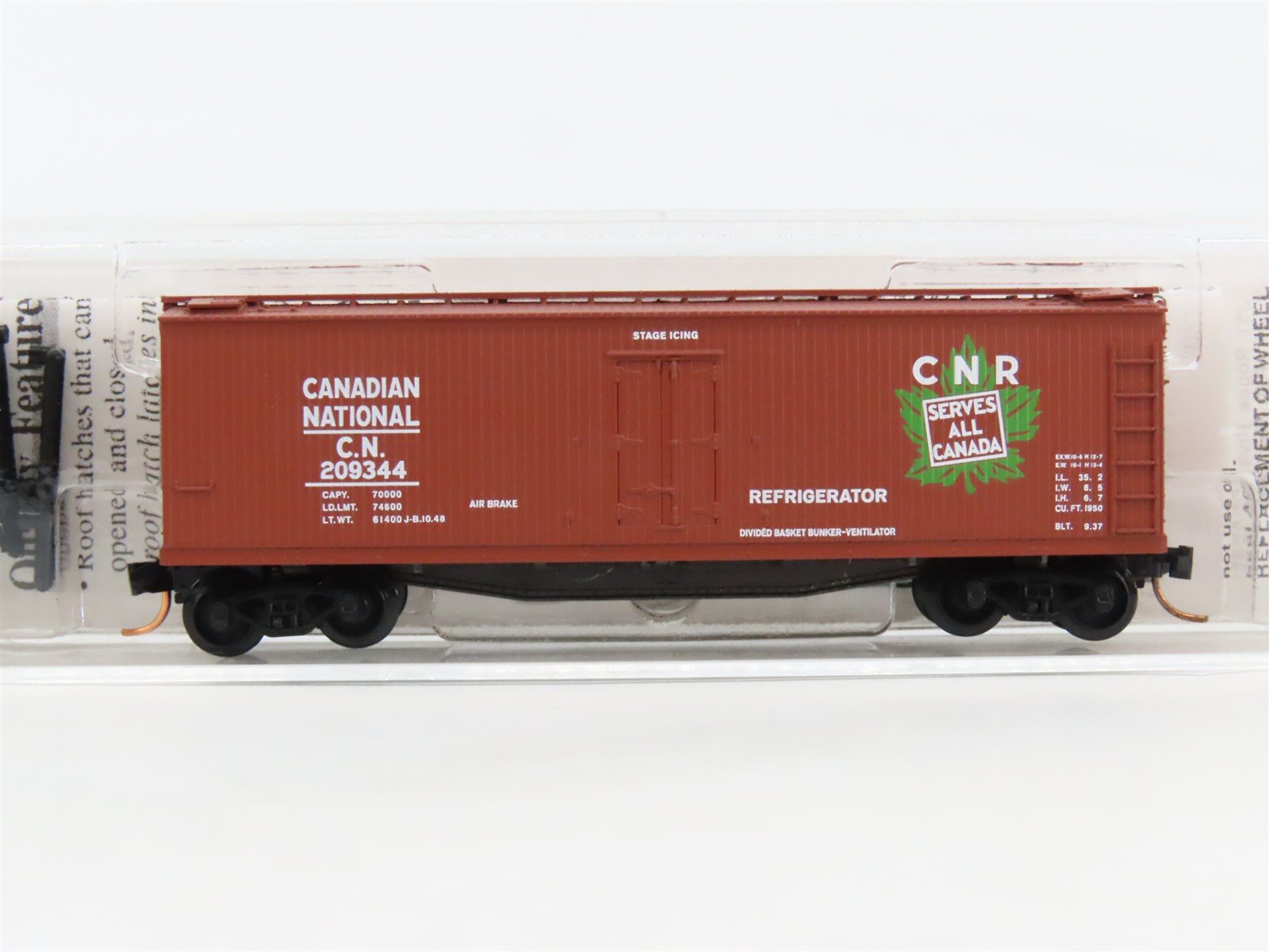 N Scale Micro-Trains MTL 47200 CN Canadian National 40' Wood Reefer #209344