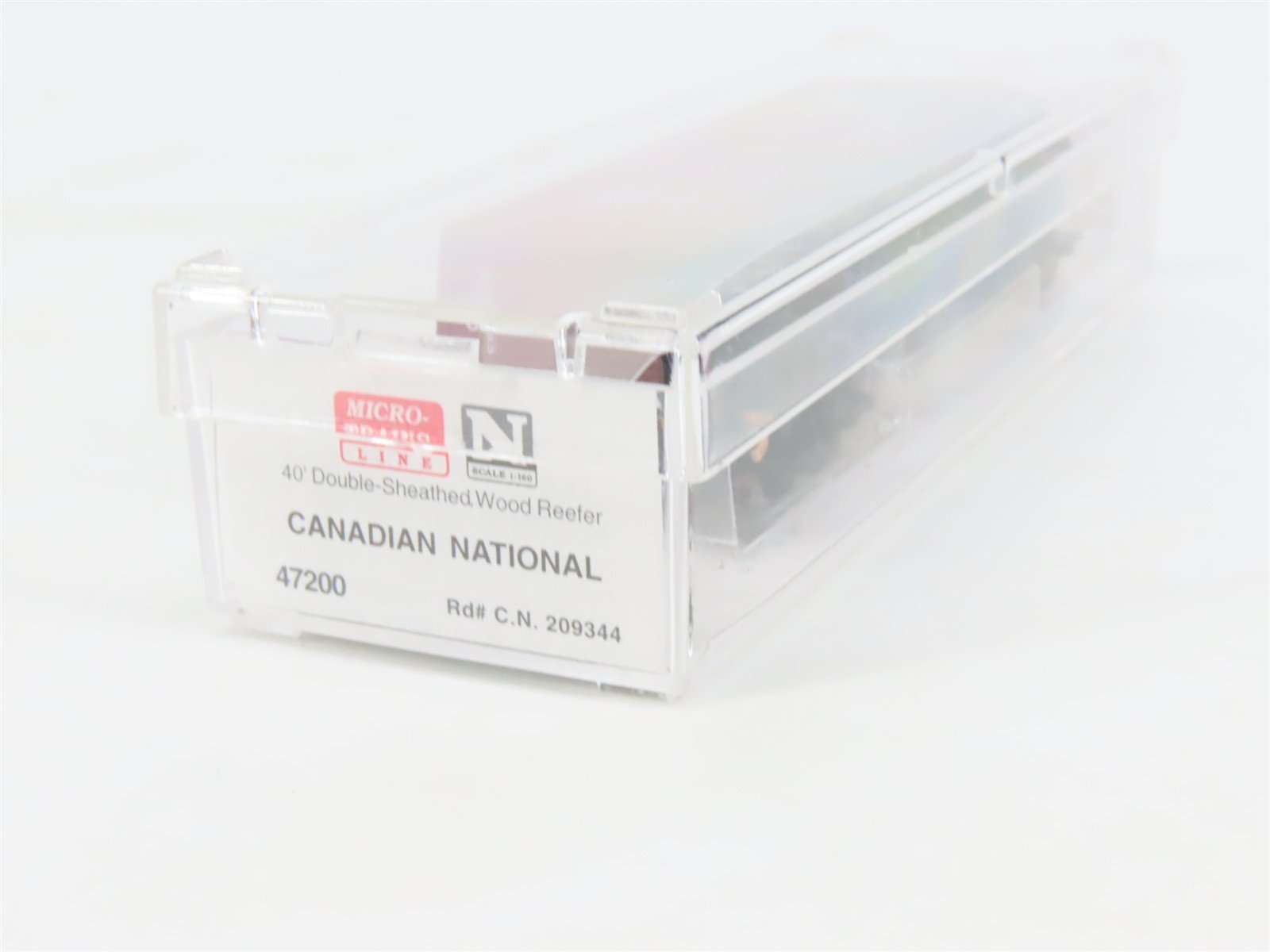N Scale Micro-Trains MTL 47200 CN Canadian National 40' Wood Reefer #209344