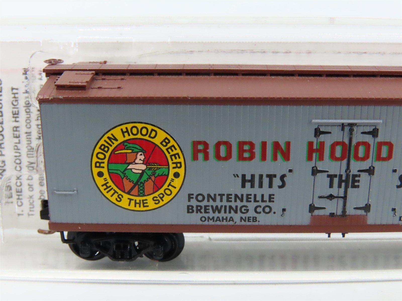 N Scale Micro-Trains MTL FBX Robin Hood Beer 40' Wood Reefer #5300
