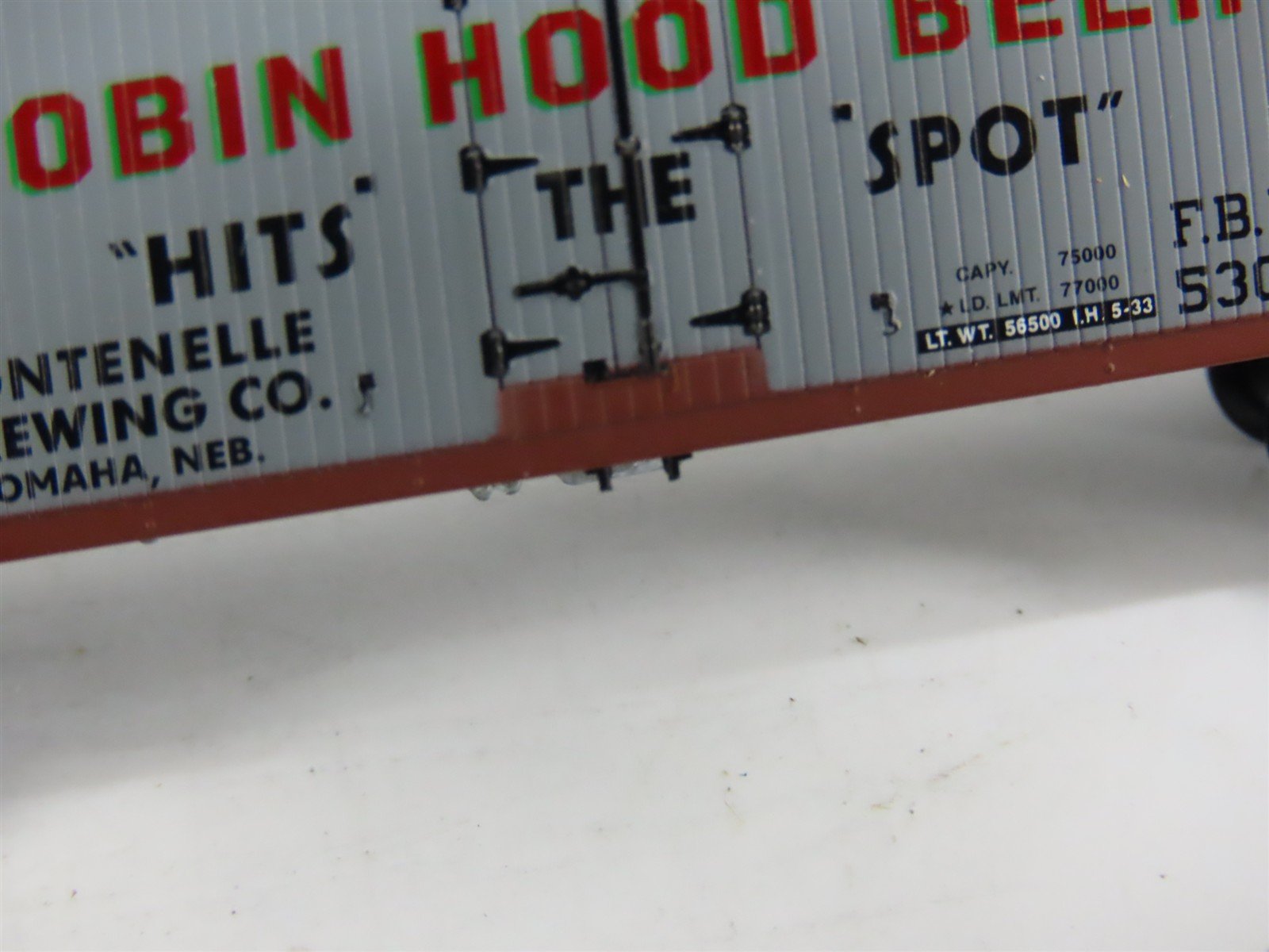 N Scale Micro-Trains MTL FBX Robin Hood Beer 40' Wood Reefer #5300