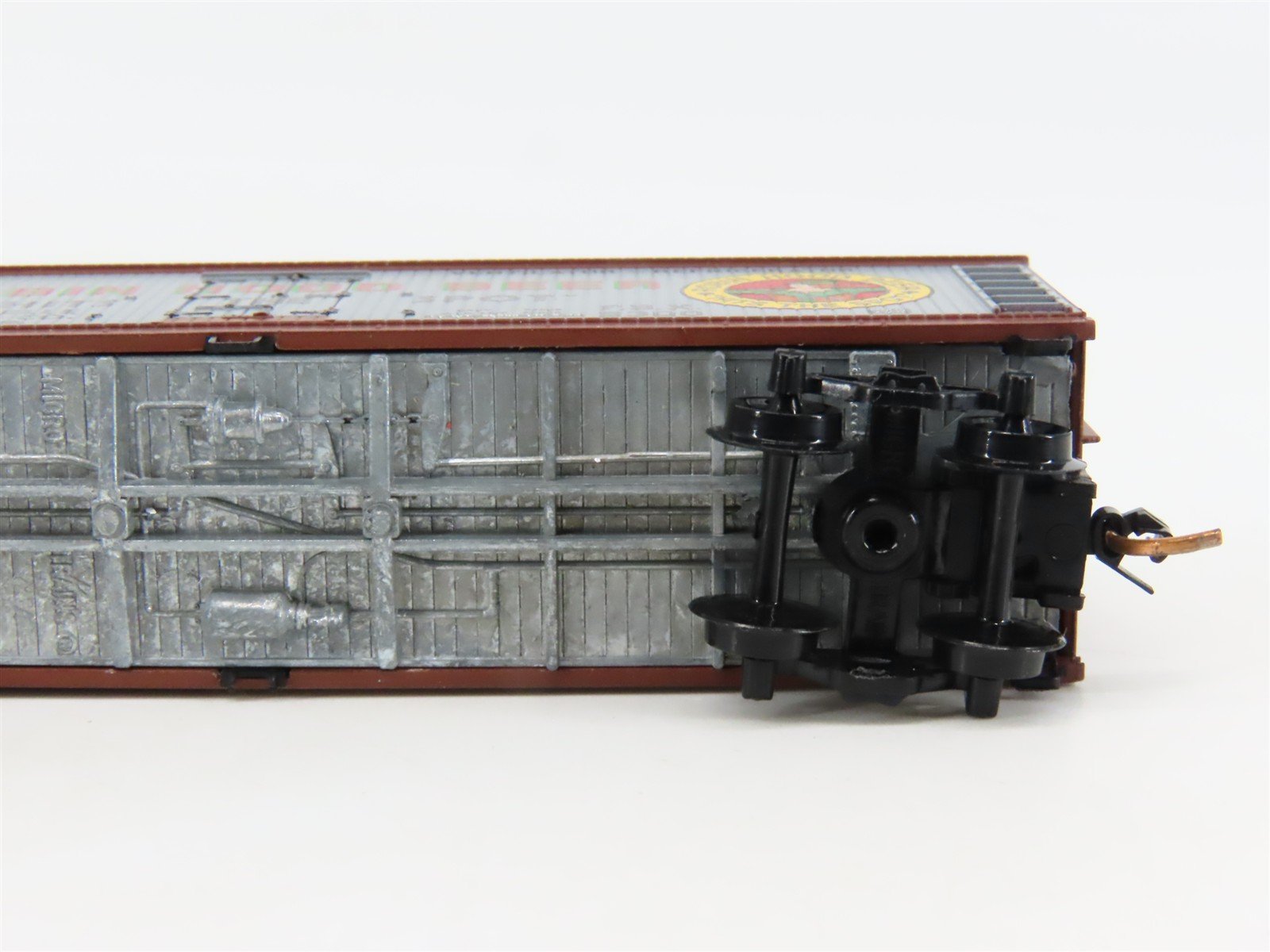 N Scale Micro-Trains MTL FBX Robin Hood Beer 40' Wood Reefer #5300