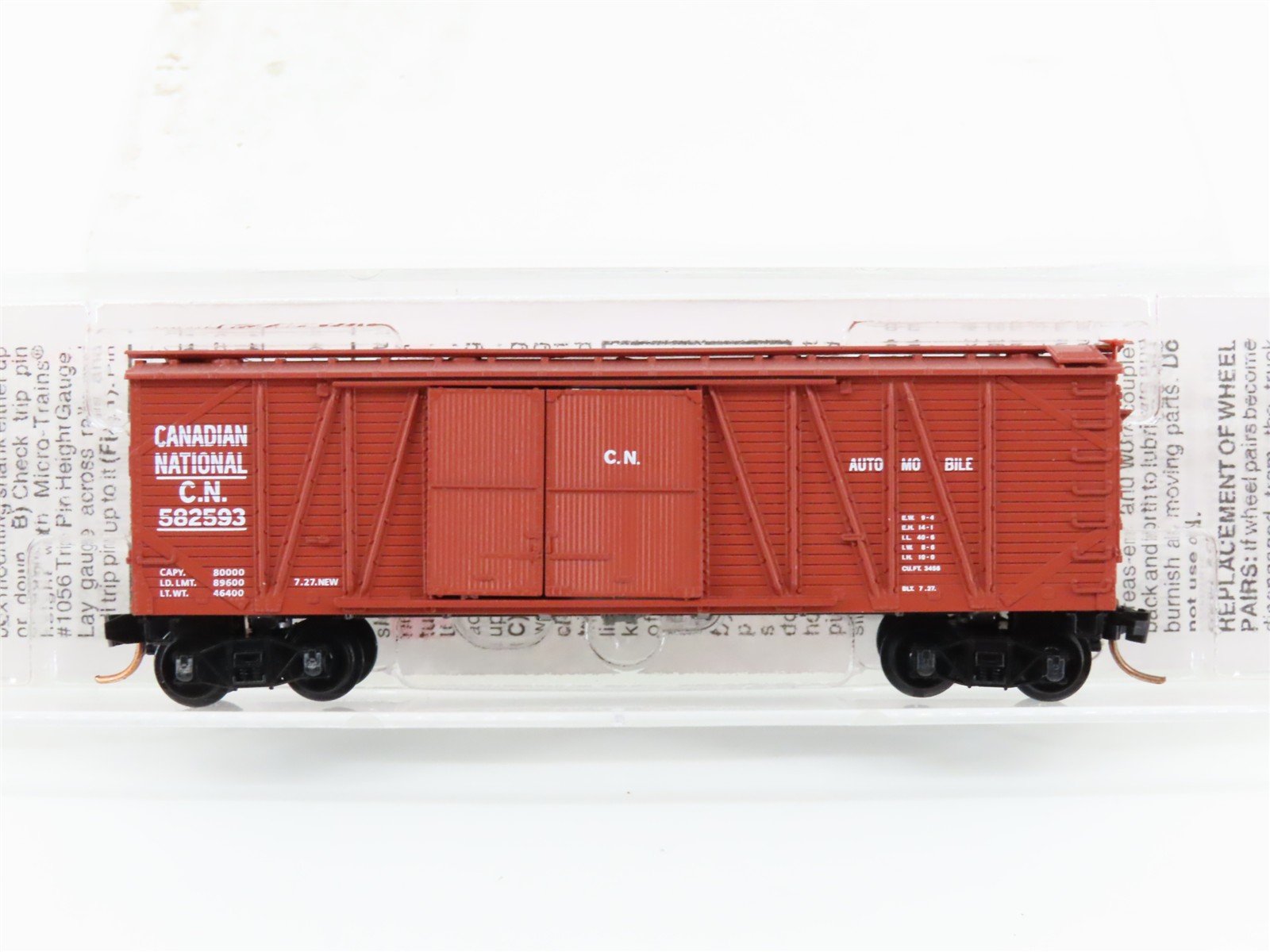 N Scale Micro-Trains MTL 40010 CN Canadian National 40' Boxcar #582593