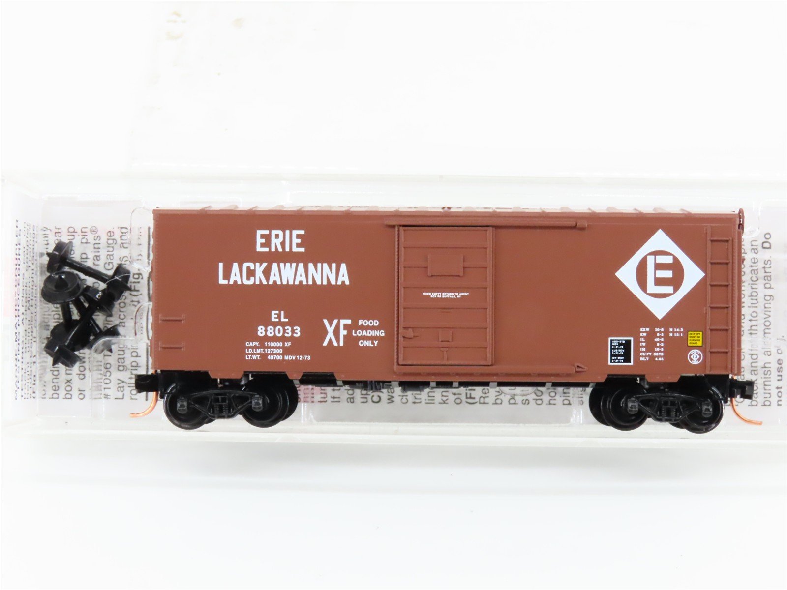 N Scale Micro-Trains MTL 73030 EL Erie Lackawanna 40' Boxcar #88033