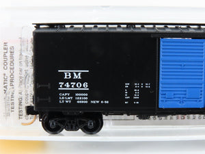 N Scale Micro-Trains MTL 20400 B&M Boston & Maine 40' Standard Boxcar #74706