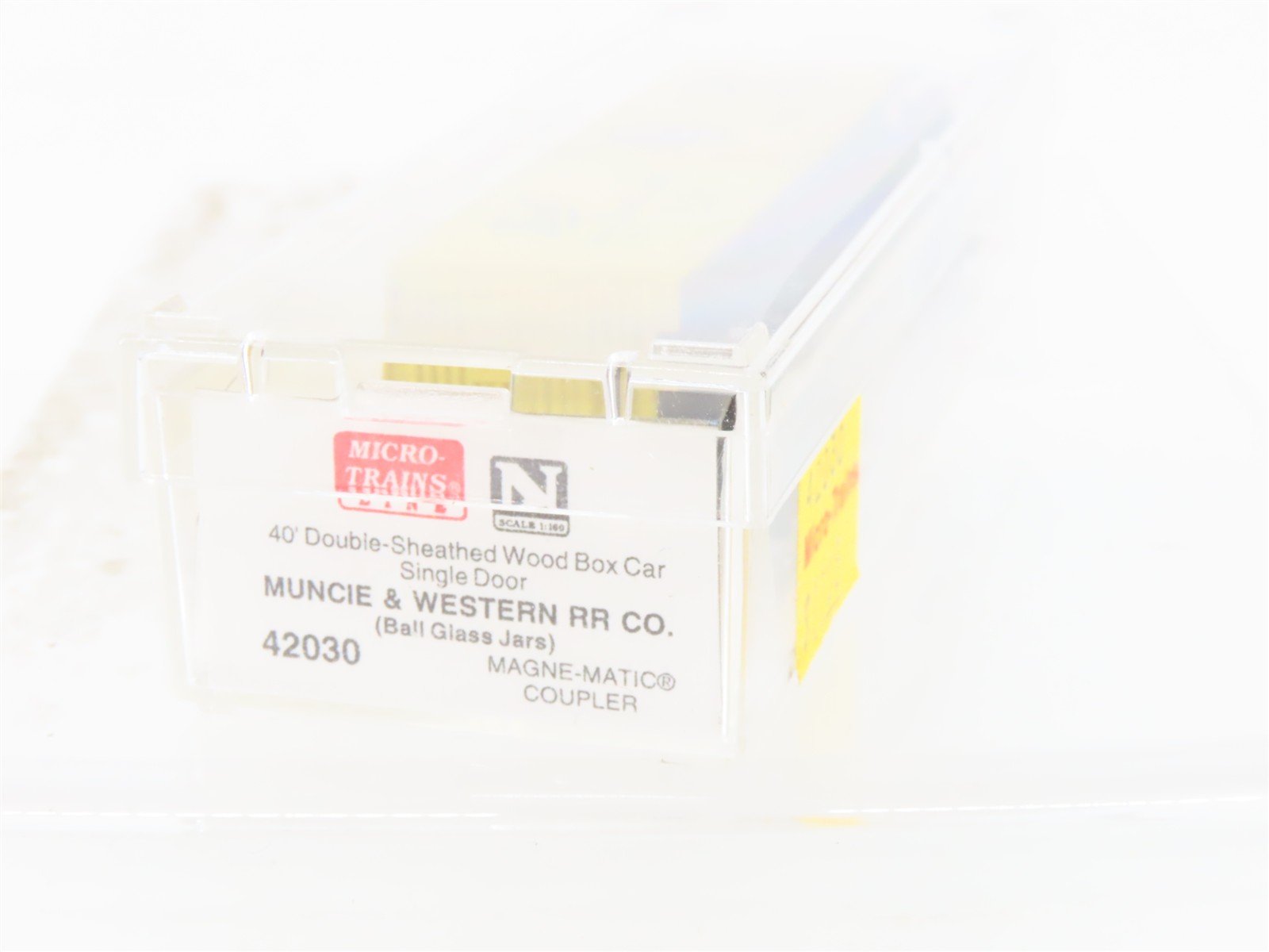 N Scale Micro-Trains MTL 42030 MWR Muncie & Western Ball Glass 40' Boxcar #1024