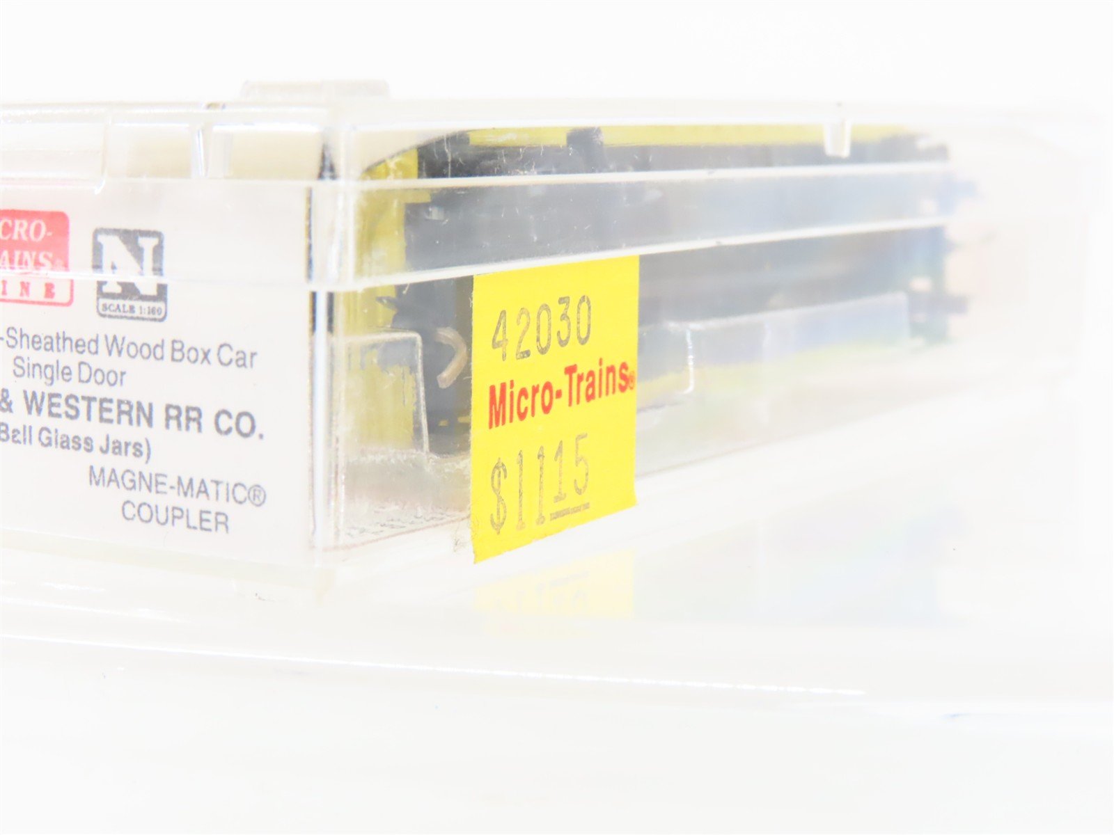 N Scale Micro-Trains MTL 42030 MWR Muncie & Western Ball Glass 40' Boxcar #1024