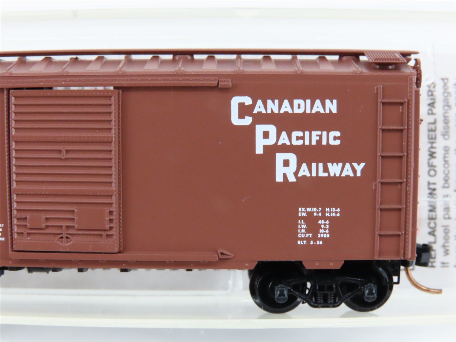 N Scale Micro-Trains MTL 20436 CP Canadian Pacific 40' Standard Boxcar #51022