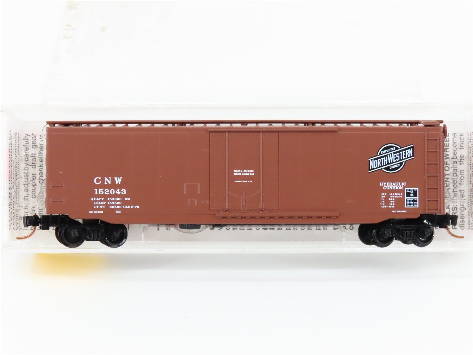 N Scale Micro-Trains MTL 32230 CNW Chicago Northwestern 50' Boxcar #152043