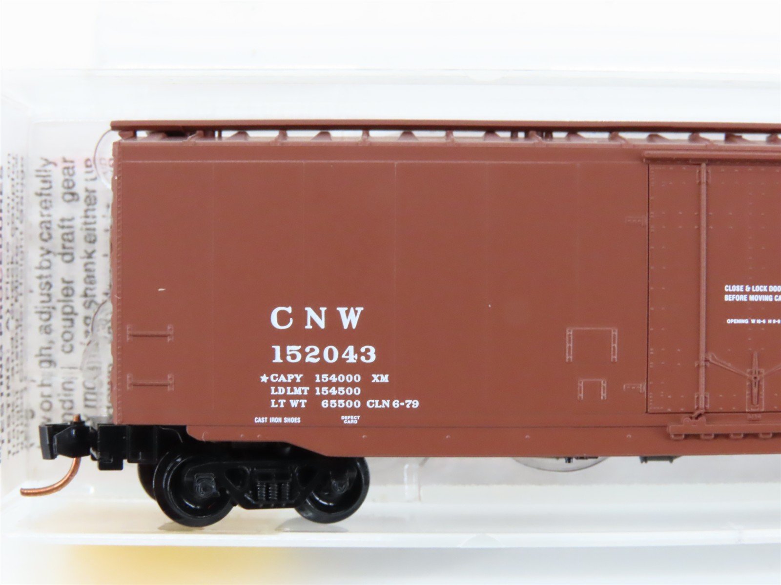 N Scale Micro-Trains MTL 32230 CNW Chicago Northwestern 50' Boxcar #152043
