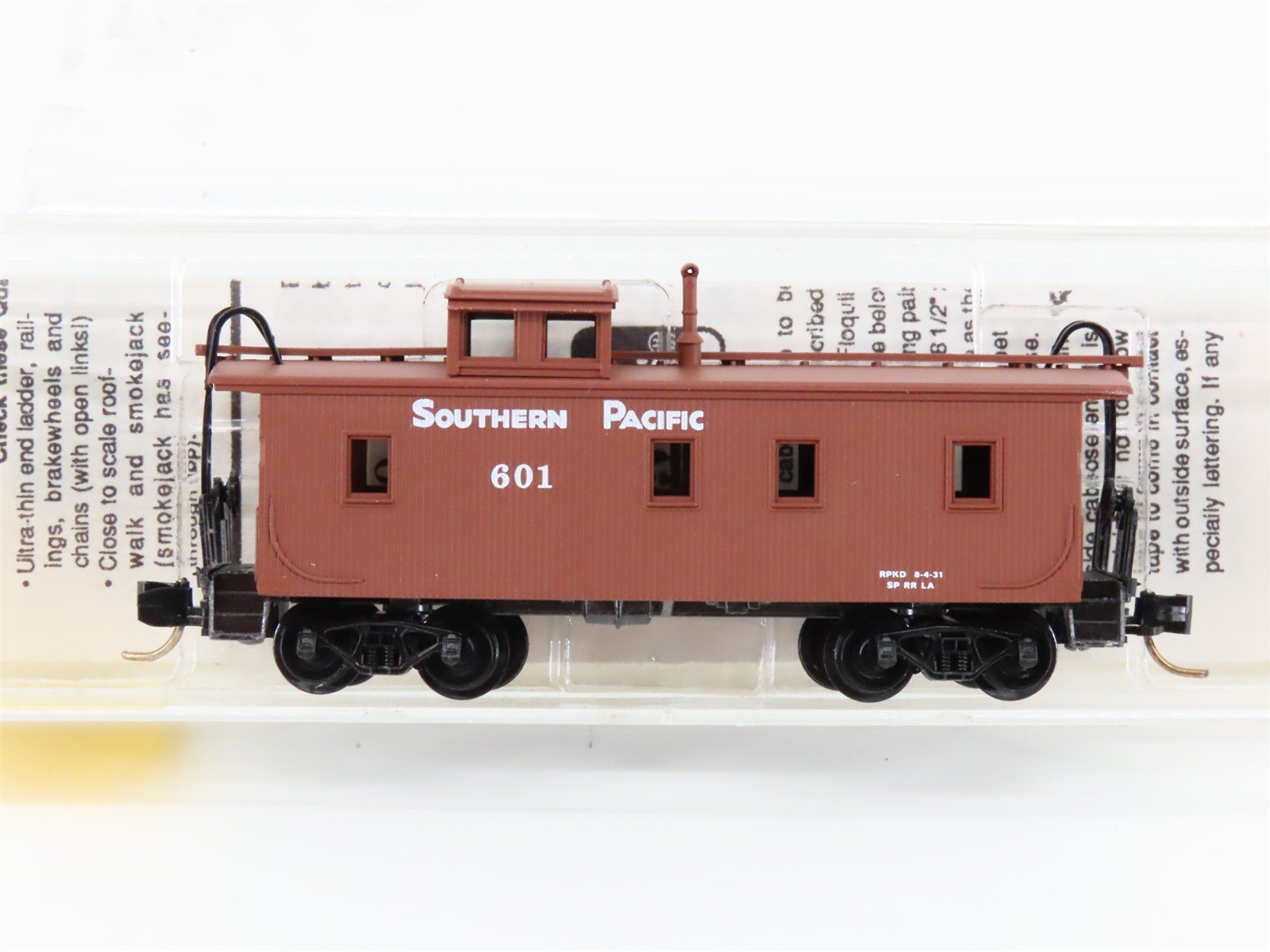 N Scale Micro-Trains MTL 51150 SP Southern Pacific 34' Wood Caboose #601