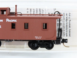 N Scale Micro-Trains MTL 51150 SP Southern Pacific 34' Wood Caboose #601