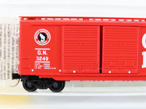 N Scale Micro-Trains MTL 23200 GN Great Northern 40' Boxcar #3249
