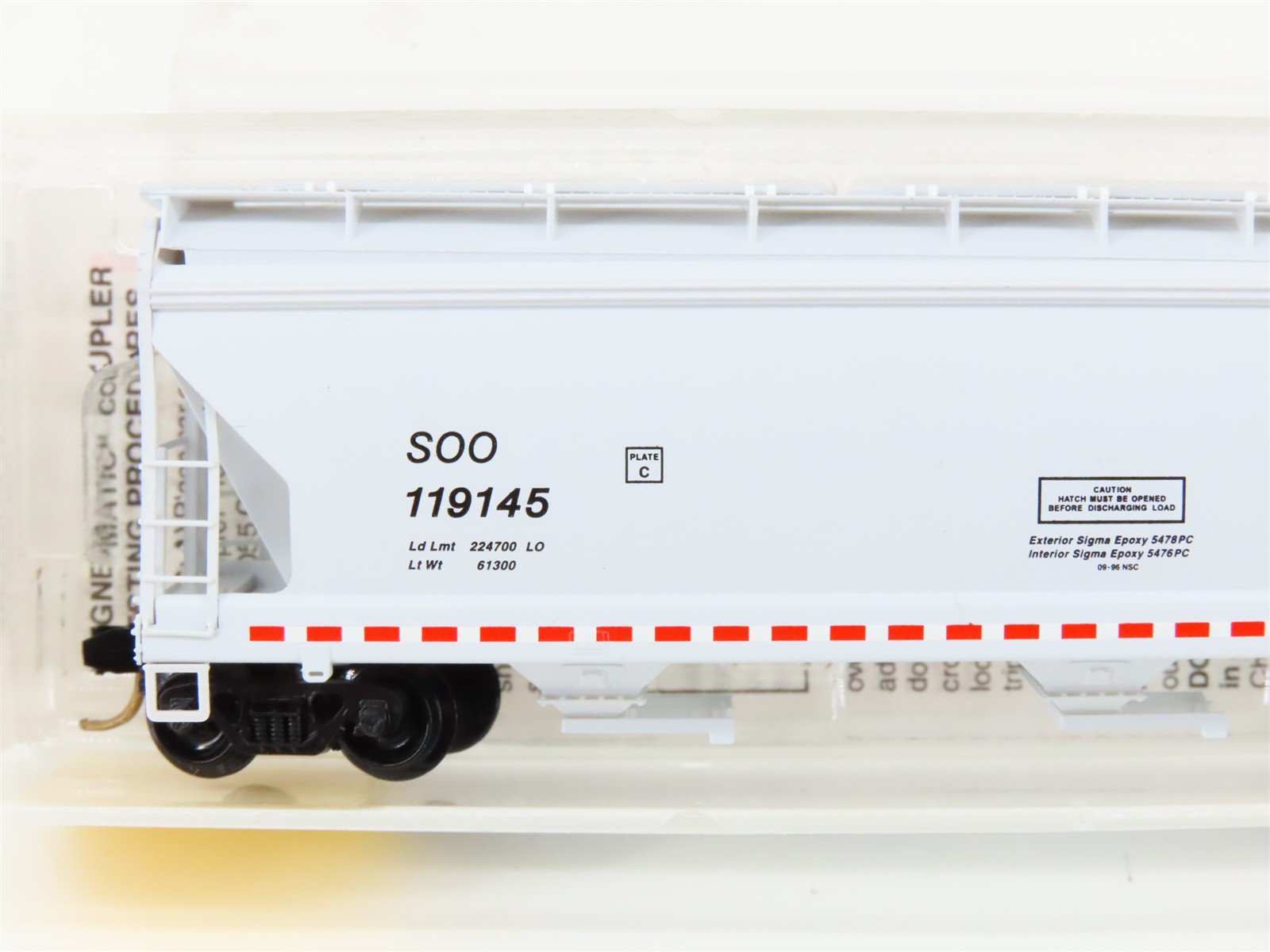 N Scale Micro-Trains MTL 94140 SOO Canadian Pacific 3-Bay Covered Hopper #119145