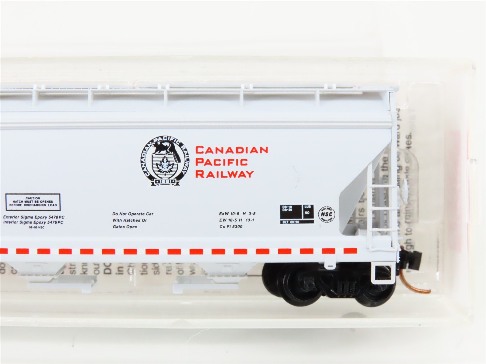 N Scale Micro-Trains MTL 94140 SOO Canadian Pacific 3-Bay Covered Hopper #119145