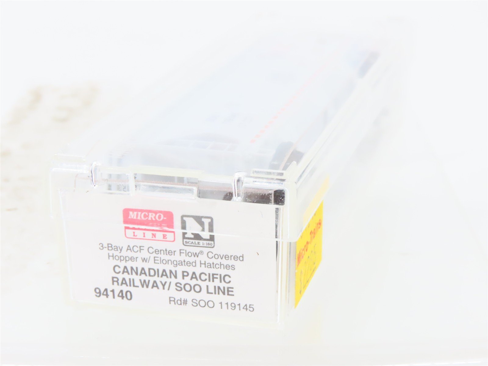 N Scale Micro-Trains MTL 94140 SOO Canadian Pacific 3-Bay Covered Hopper #119145