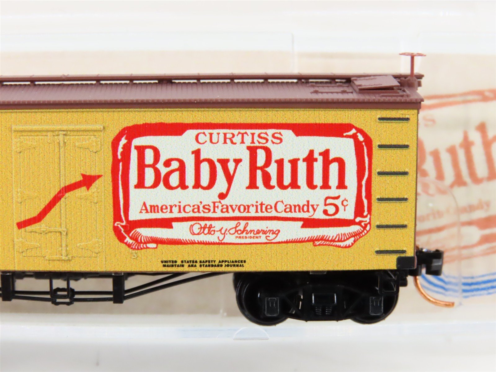 N Scale Micro-Trains MTL 04900710 NADX Nestle Baby Ruth #7 40' Wood Reefer #4537