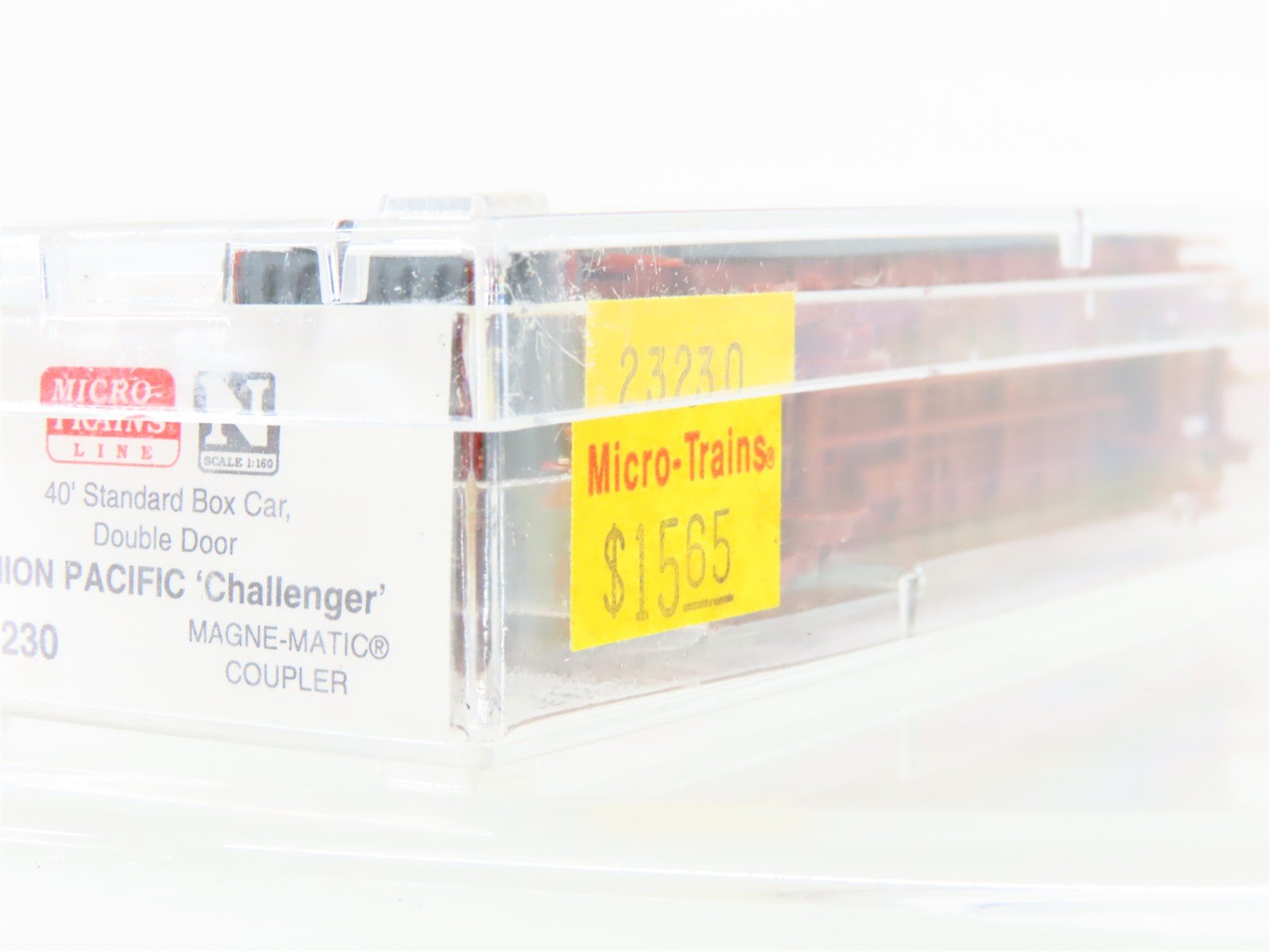 N Scale Micro-Trains MTL 23230 UP Union Pacific The Challenger 40' Boxcar #9147