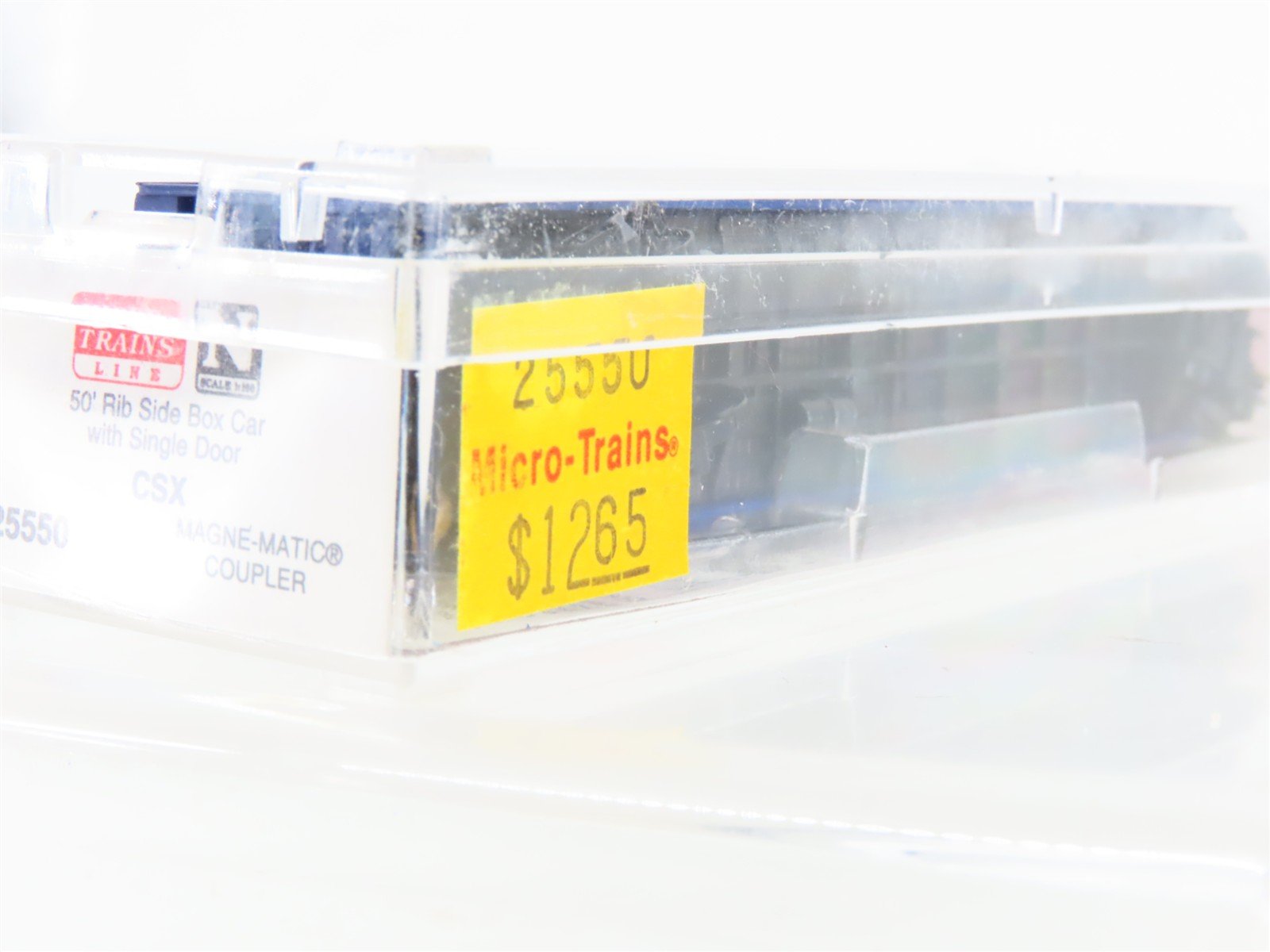 N Scale Micro-Trains MTL 25550 CSX Railway 50' Rib Side Boxcar #141001