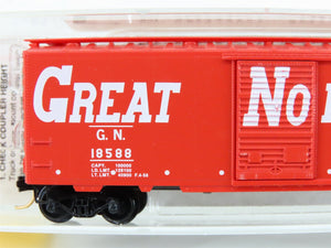 N Scale Micro-Trains MTL 20176 GN Great Northern 40' Boxcar #18588