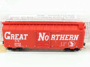 N Scale Micro-Trains MTL 20176 GN Great Northern 40' Boxcar #18588