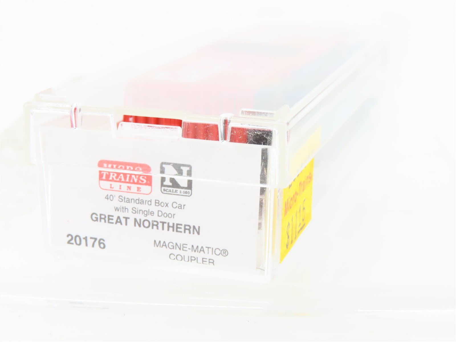 N Scale Micro-Trains MTL 20176 GN Great Northern 40' Boxcar #18588