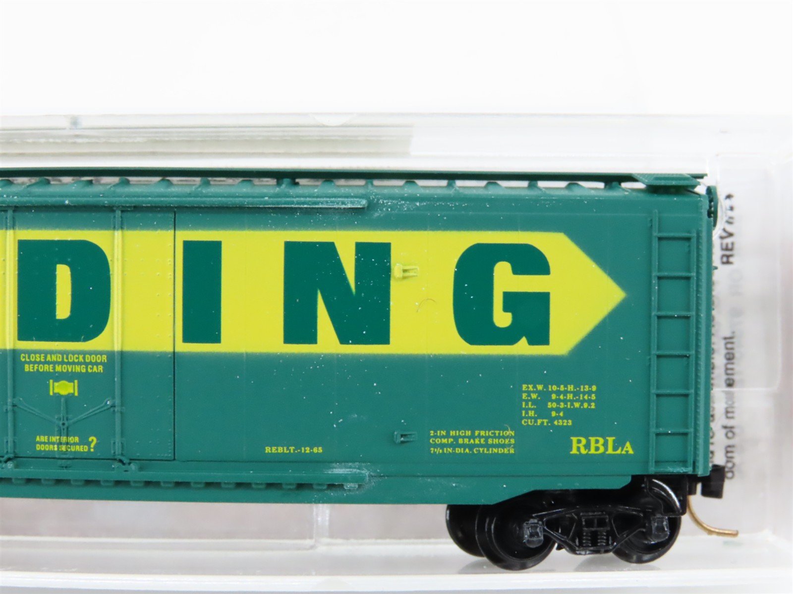 N Scale Micro-Trains MTL 32320 RDG Reading 50' Standard Boxcar #17059