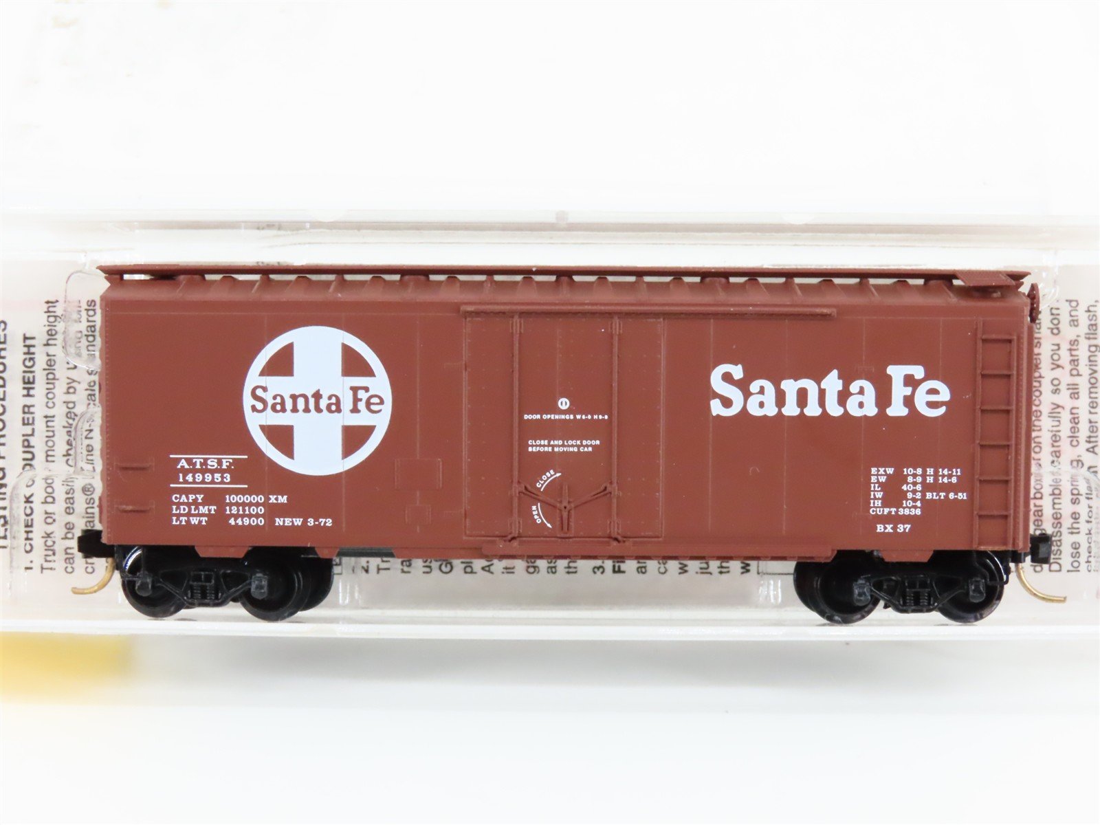 N Scale Micro-Trains MTL 21110 ATSF Santa Fe 40' Plug Door Box Car #149953
