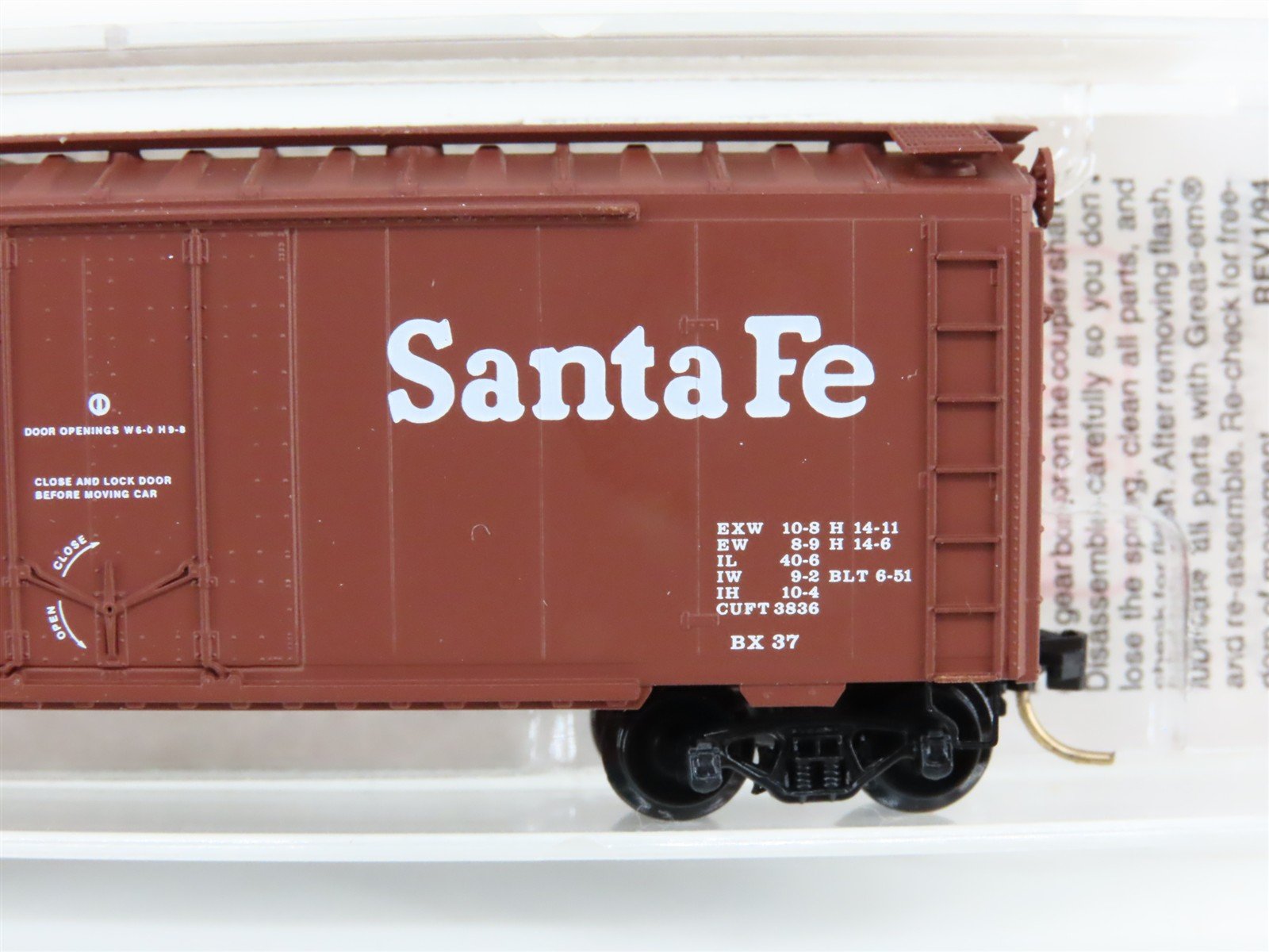 N Scale Micro-Trains MTL 21110 ATSF Santa Fe 40' Plug Door Box Car #149953