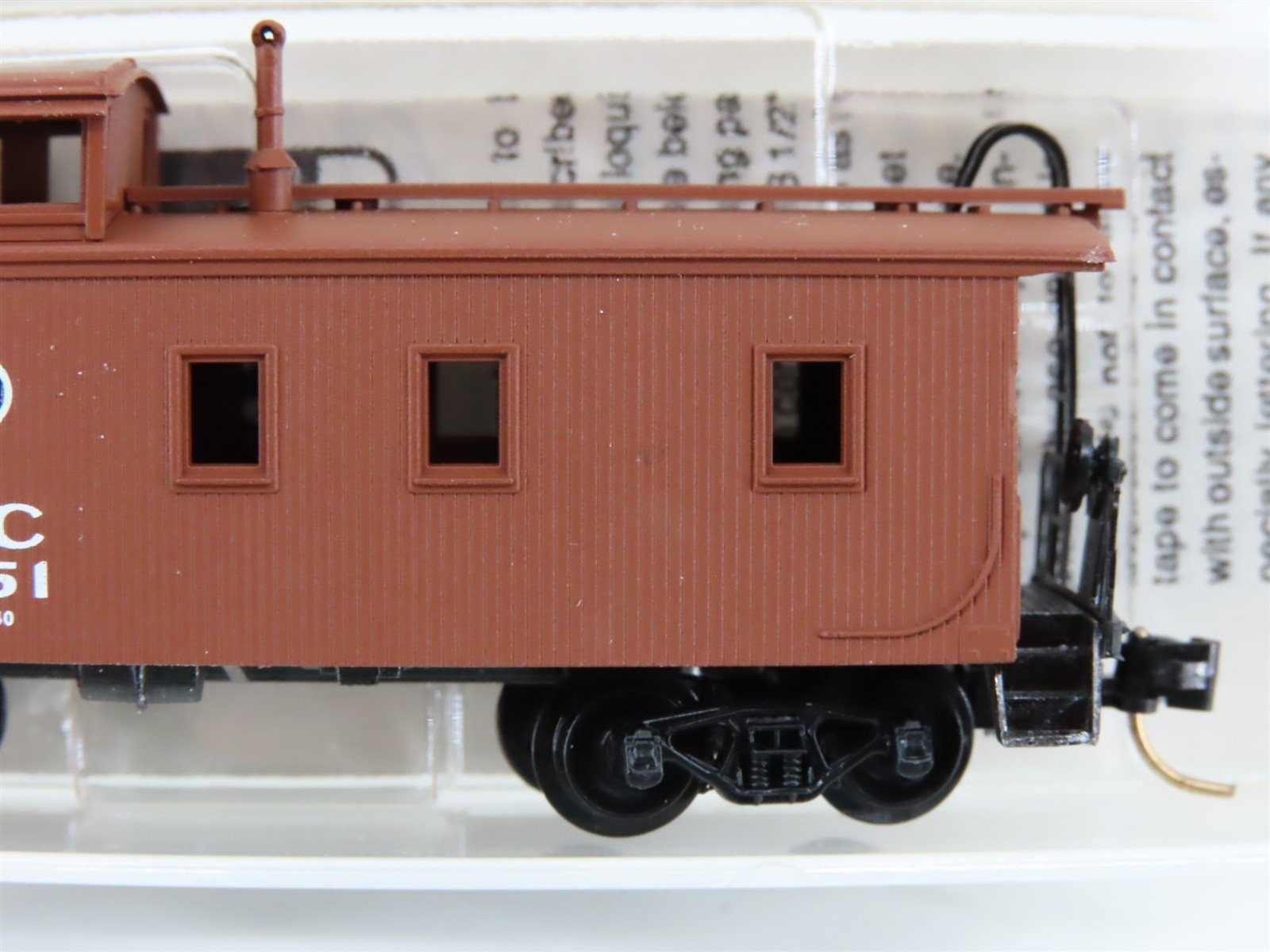 N Scale Micro-Trains MTL 51080 NYC New York Central 34' Wood Caboose #19551